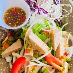 ยำหมูยอ