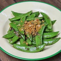 ถั่วลันเตาหวานผัด
