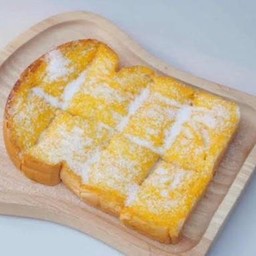 ปังปิ้งเนยน้ำตาล (ไม่ใส่นม)