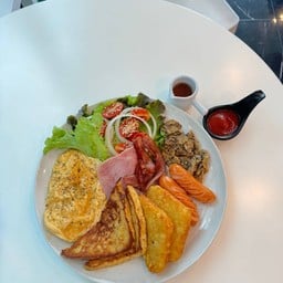 Full Set Breakfast ชุดอาหารเช้าสุดพิเศษ