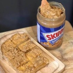 ปังปิ้งเนยถั่ว Skippy