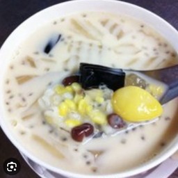 น้ำเต้าหู้นมสดทรงเครื่อง