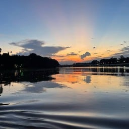 ล่องเรือแม่น้ำกก