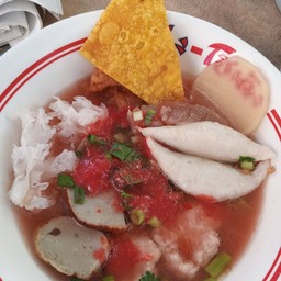 ก๋วยเตี๋ยวโกเด้ง  เจ้ก้อย