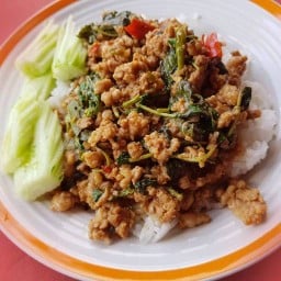 No.92 อาหารตามสั่ง ด้วยข้าวหอมมะลิและไรซ์เบอร์รี่ หนองบัว