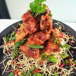 กุ้งทอดซอสมะขาม