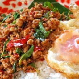 ข้าวกะเพราหมู