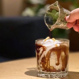 กาแฟน้ำมะพร้าว