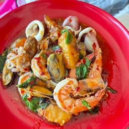 กะเพราทะเล (กับข้าว)