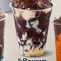 Golf gub กาแฟ ติดปั้ม ปตท.ร้านนายต้นก๋วยเตี๋ยวไก่