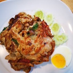 ข้าวไข่เจียวขาหมู  น้ำจิ้มแจ่วเลิศรส