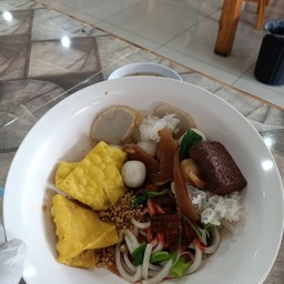 เส้นปลาโฟ พิเศษ