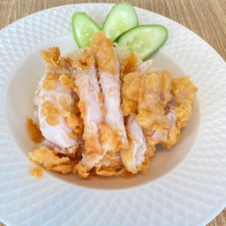 ข้าวมันไก่ทอด กรอบฉ่ำ