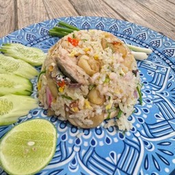 ข้าวผัดปลาทูชะอม