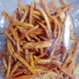 กล้วยเบรคแตกคลุกปาปริก้า