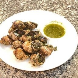 หอยหวานย่าง สมุนไพร