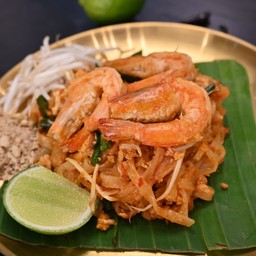 ผัดไทกุ้งสด