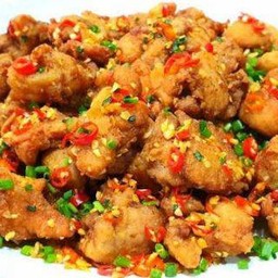 ข้าว ไก่ผัดพริกเกลือ