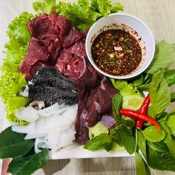 ร้านลาบตัวกลม