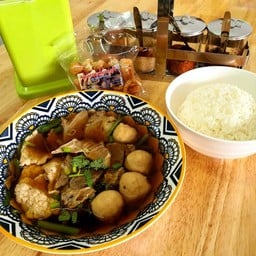 พอดีตุ๋น