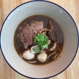 ก๋วยเตี๋ยวในบ้าน