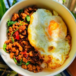 ข้าวกะเพราหมูสับ