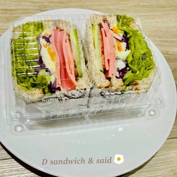 เเซนวิชเกาหลี ไข่ต้ม โบโลน่า