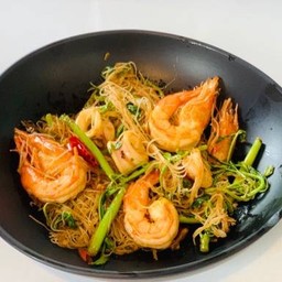 หมี่ผัดกะเฉดทะเล