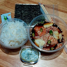 บราวดองชุดเล็กครบชุดพร้อมทาน แซลมอนส่วนเนื้อเทา