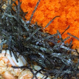 อิหล่ามาม่าผัดไข่กุ้ง