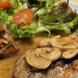 TP Kitchen Steak House สุเทพ