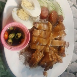 ข้าวหมูกรอบ