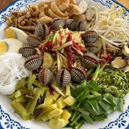 ตำถาดหอยแครง