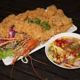 ยำกุ้งฟู