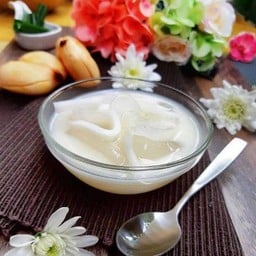 ลูกตาลนมสด