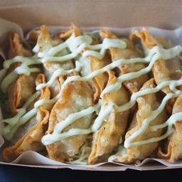 เกี๊ยวซ่าวาซาบิ 10 ชิ้น