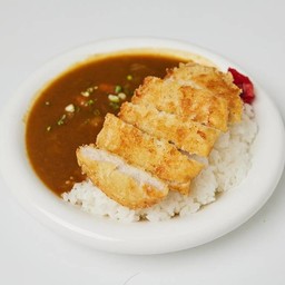 ข้าวแกงกะหรี่หมูทงคัตสึ