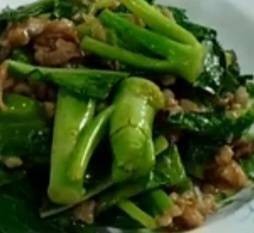 ข้าวราดหมูคะน้าน้ำมันหอย
