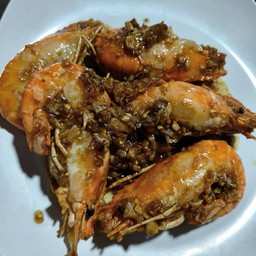 กุ้งแม่น้ำทอดกระเทียม 5-10 ตัว