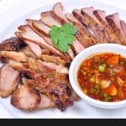 คอหมูย่าง