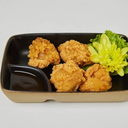 ไก่คาราเกะ 4 ชิ้น