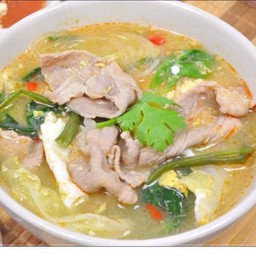 สุกี้น้ำ หมู