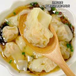 เกี๊ยวน้ำหมูเด้ง