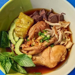 เจ๊มาก๋วยเตี๋ยวโบราณ