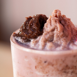 นมชมพูถั่วแดง