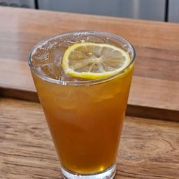 ชาดำน้ำผึ้งมะนาวเย็น