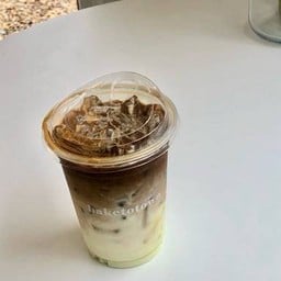 ลาเต้มะพร้าว