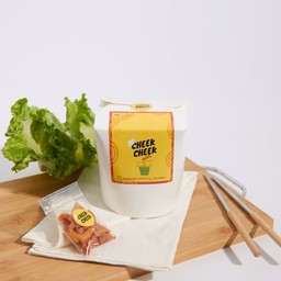 Cheekcheek เส้นหมี่ไก่ฉีก สาขา วัชรพล