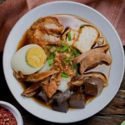 ก๋วยจั๊บยาย