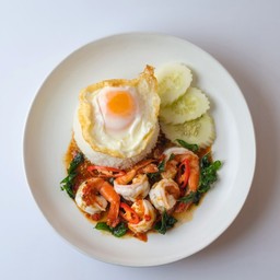 ข้าวผัดกะเพรากุ้ง